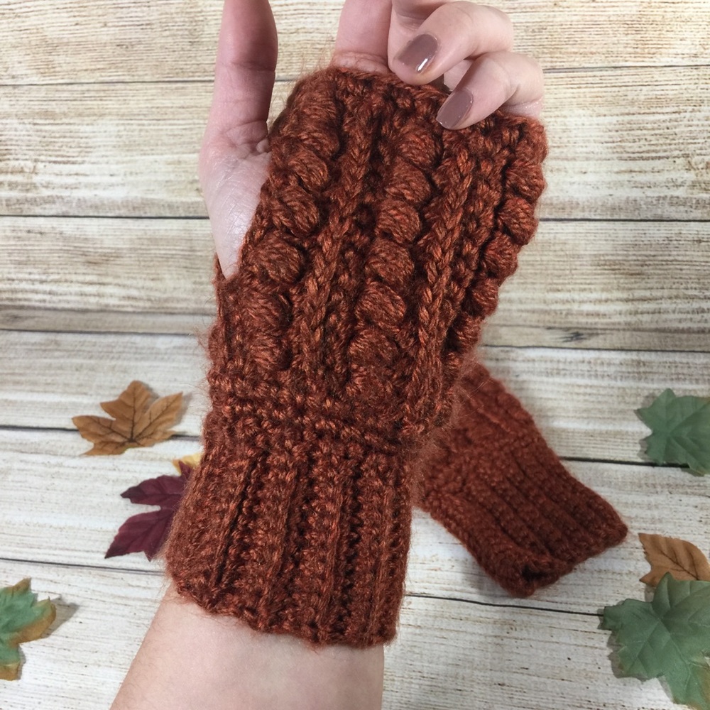 Knot & Kiln Fingerless Gloves | Crochet Handmade - Picture 3 of 4